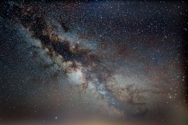 Milchstraße - fotografiert mit der Canon EOS R und einem lichtstarken Objektiv