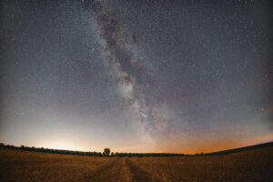 Objektiv für die Milchstraße: Die besten Astrofotografie-Objektive für DSLR & DSLM