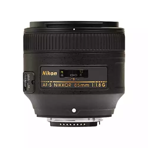 Nikon AF-S Nikkor f/1.8G 85mm*